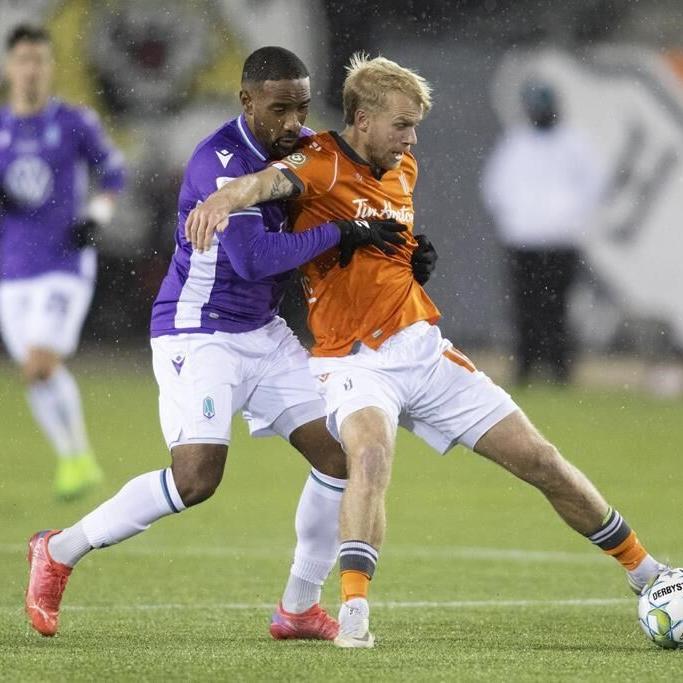 Forge FC's Bekker up for ºÚÁϳԹÏÍø Premier League player of the year for a fourth time